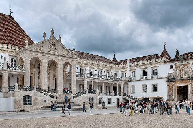 Private Tour: Porto to Lisbon: Visit Aveiro,Coimbra,Fatima,Obidos - Visiting Aveiro
