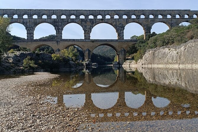 Private Tour Roman Aqueduc Pont Du Gard, Avignon the Pope Palace - Meeting and Pickup Details