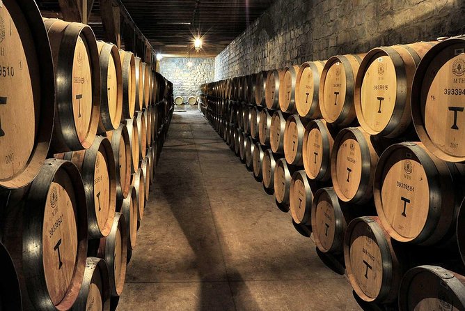 Private Tour: Santa Rita Vineyard With Wine Tastings - Key Points