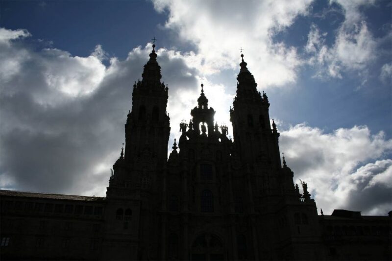 Private Tour Santiago With Tickets - Key Points