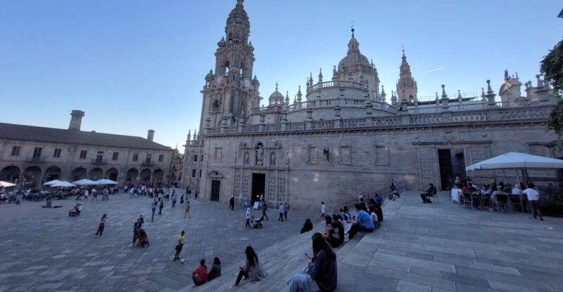 Private Tour Secrets of Compostela - Key Points