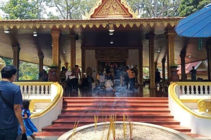 Private Tour: Siem Reap City Tour Full-Day - War Museum Cambodia