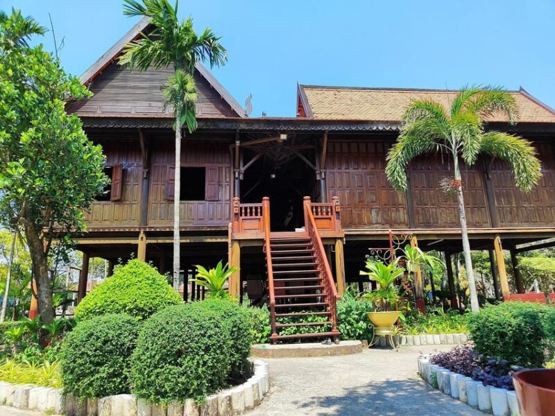 Private Tour: Siem Reap City Tour Full-Day - War Museum Cambodia