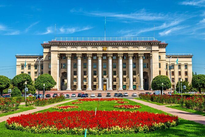 Private tour: Sightseeing Tour of Almaty & Shymbulak Resort - Who Is This Tour Best Suited For?