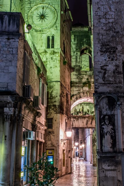 Private Tour: Split by Night - Exploring Diocletian Palace