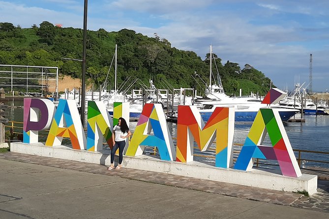 Private Tour Stopover in Panama: City Tour and Panama Canal - Reviews