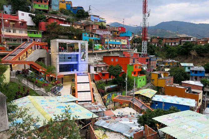 Private Tour: Street Art in Medellín - Urban Art & Cultural Identity - Pricing and Cancellation Policy