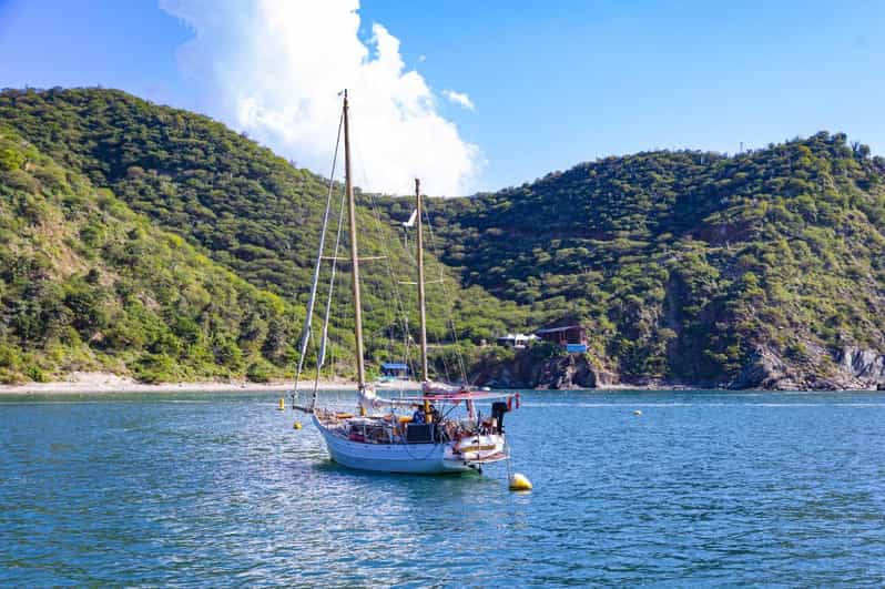 Private Tour Tayrona Park Anna Lezah 12 Person Capacity - Itinerary and Experience