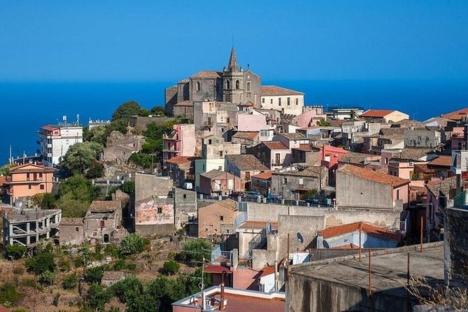 Private Tour The Godfather in Savoca and Forza DAgro - Castello Degli Schiavi
