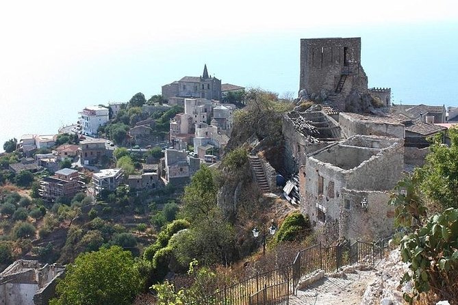 Private Tour The Godfather in Savoca and Forza DAgro - Pickup and Transportation