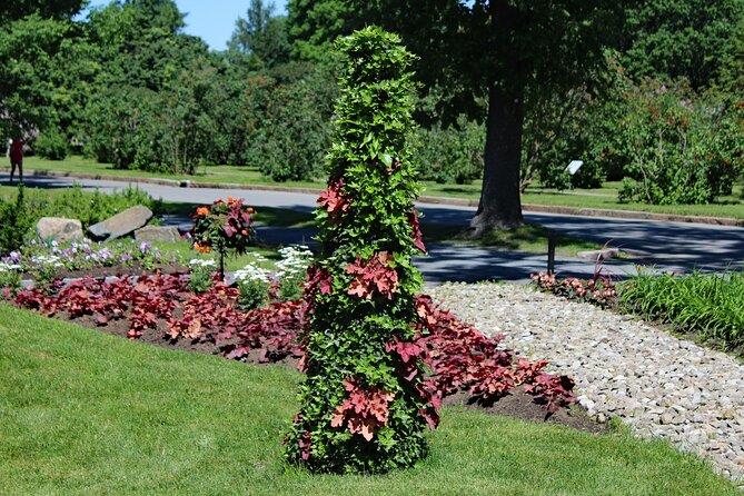 Private Tour the Montreal Garden From Kingstown - Booking Your Stay