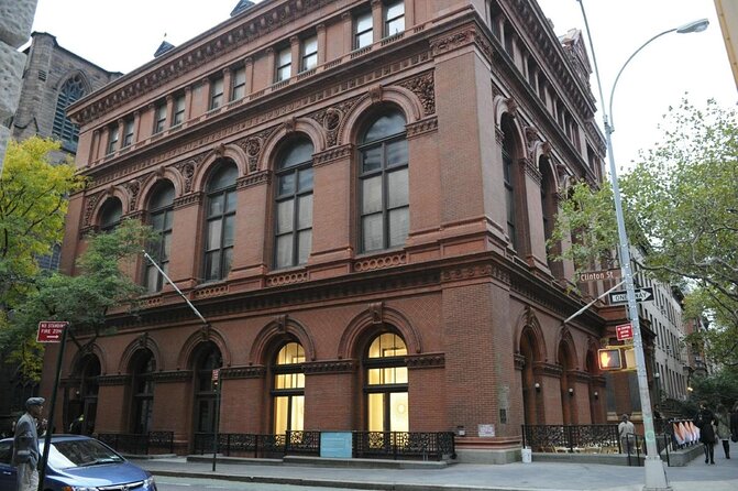 Private Tour: The Story of Brooklyn Heights - Discovering Historic Landmarks
