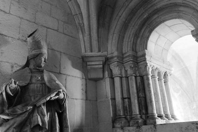Private Tour the Templars Treasure to Tomar, Batalha and Alcobaça From Lisbon - Meeting and Pickup