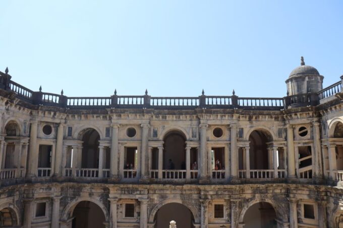 Private Tour Through Tomar, Fátima & Batalha Historic Sites - Tour Guide and Languages