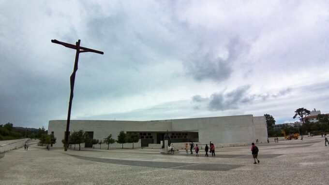Private Tour Through Tomar, Fátima & Batalha Historic Sites - Frequently Asked Questions