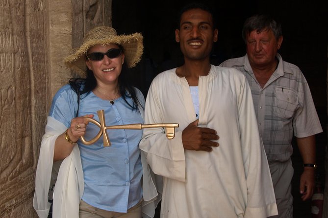 Private Tour to Abu Simbel Temples by Vehicle From Aswan - Exploring Ramses II and Nefertari Temples