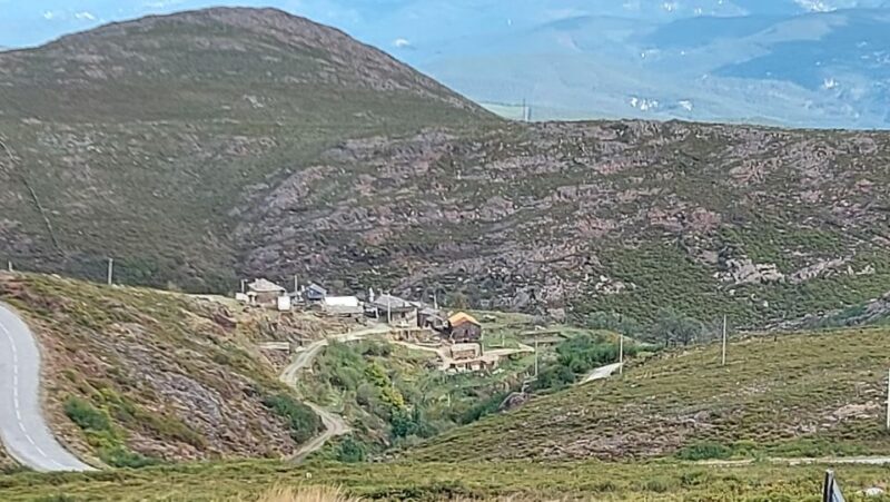 Private Tour to Arouca 516 Bridge and Paiva Walkways - Included and Excluded