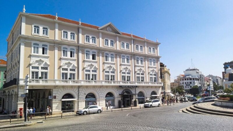 Private Tour to Aveiro and Costa Nova Unique Striped Houses - Boat Tour and Fees