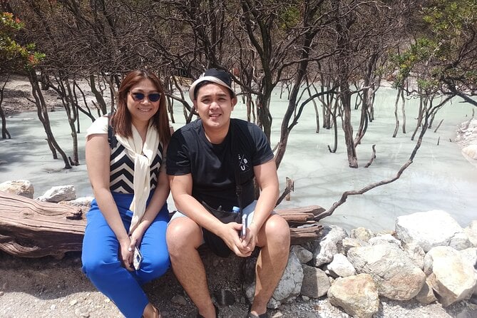 Private Tour to Bandung Volcano Hot Springs and Mud Bathing - Volcano Hot Springs Experience