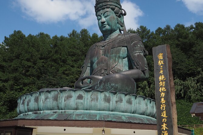 Private Tour to Big Buddha and Nebuta Museum With Licensed Guide - Visiting Nebuta Museum