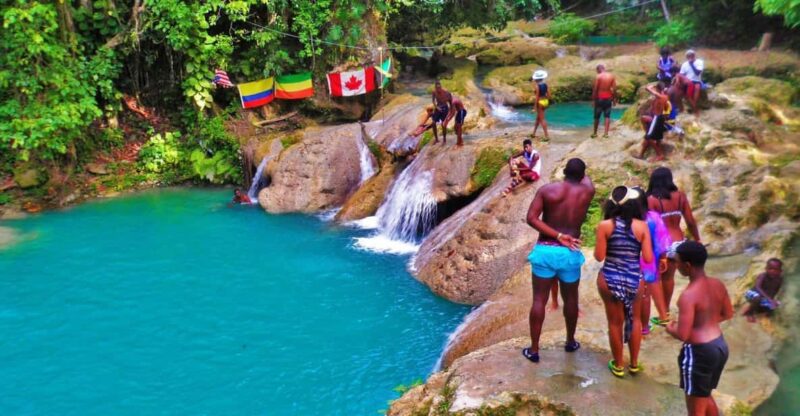 Private Tour to Blue Hole and Scotchies in Ocho Rios - Itinerary Details