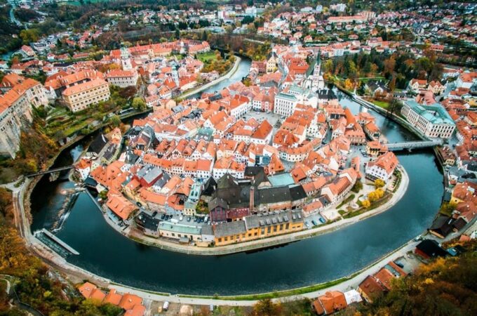 Private Tour to Český Krumlov - Transport and Guide Inclusions