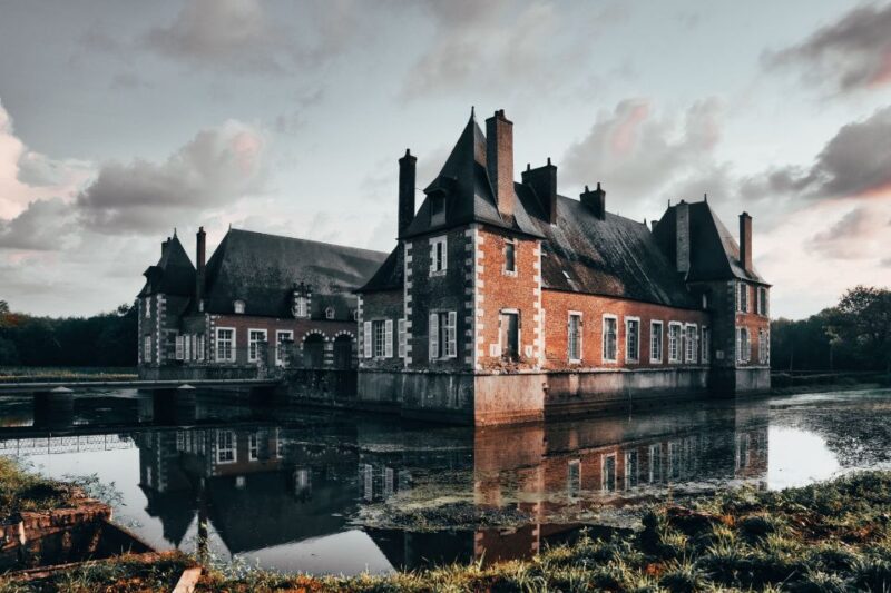 Private Tour to Chantilly Chateau From Paris - Artistic Treasures of Chantilly