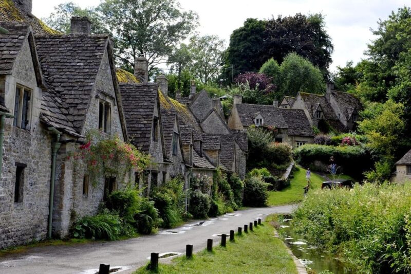 Private Tour to Costwolds From London - Inclusions and Services