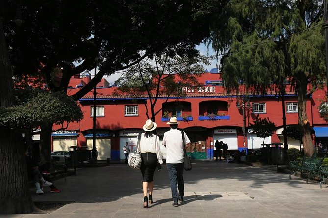 Private Tour to Coyoacán & Xochimilco. - Key Points
