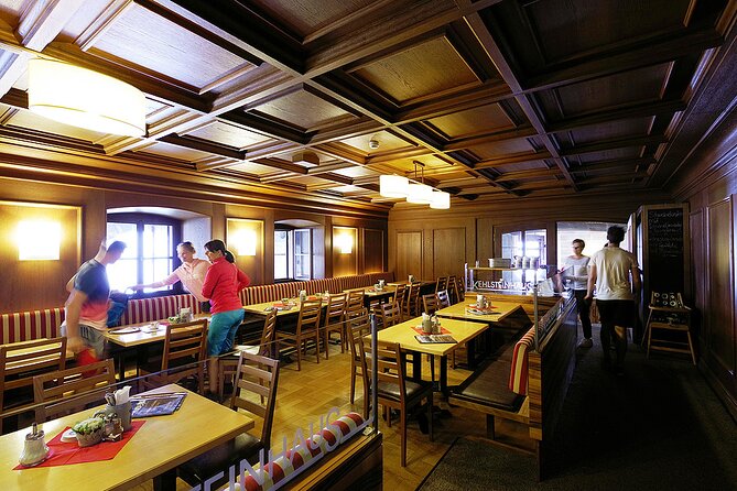 Private Tour to Eagles Nest & Educational Center With Lunch - Pickup and Accessibility