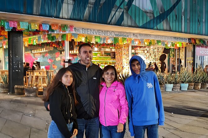 Private Tour to Garibaldi Square - Reviews and Customer Feedback