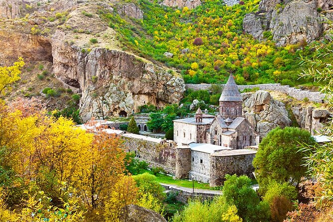 Private Tour to Garni Temple, Geghard Monastery, Echmiadzin Cathedral, Zvartnots - Delve Into the Zvartnots Temples Historical Significance