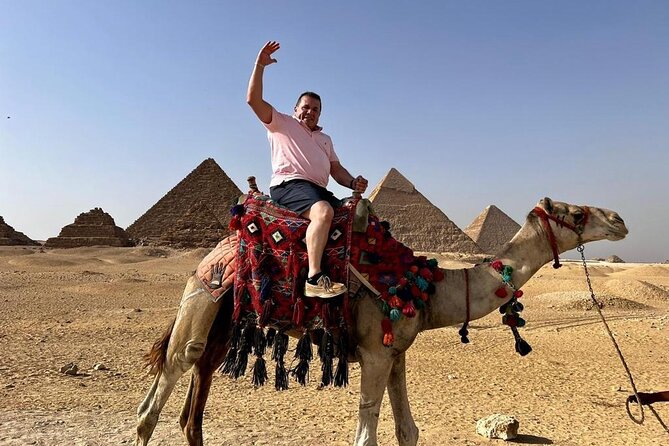 Private Tour to Giza Pyramids and Sphinx - Entrance Fees Included