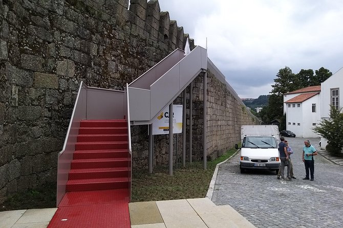 Private Tour to Guimarães and Braga, Two Incredible Cities - Transportation and Comfort