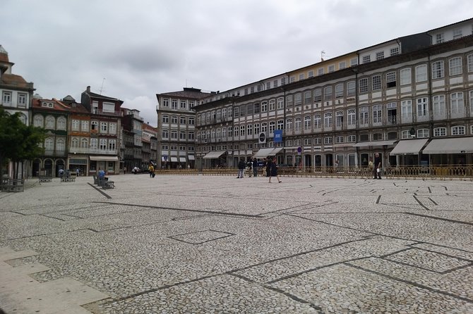 Private Tour to Guimarães and Braga, Two Incredible Cities - Braga Discoveries