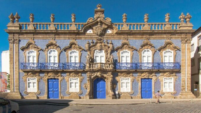Private Tour to Guimarães and Braga, Two Incredible Cities - Booking and Payment