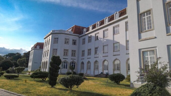 Private Tour to Guimarães and Braga, Two Incredible Cities - Frequently Asked Questions