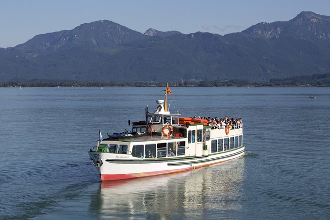 Private Tour to Herrenchiemsee Castle, Boat Cruise With Bavarian Lunch - Bavarian Lunch and Refreshments