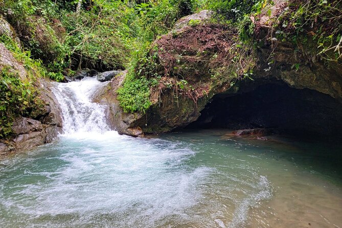 Private Tour to Jarabacoa Waterfalls From Santo Domingo - About Your Stay