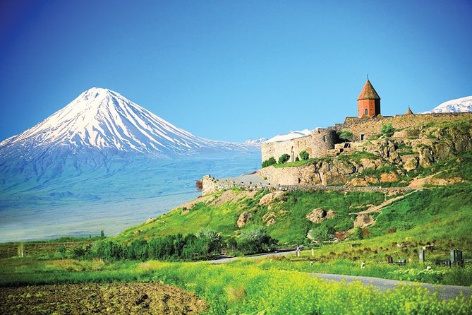 Private Tour to Khor Virap, Ancient Areni Cave or Areni Winery, Noravank - Visiting Khor Virap
