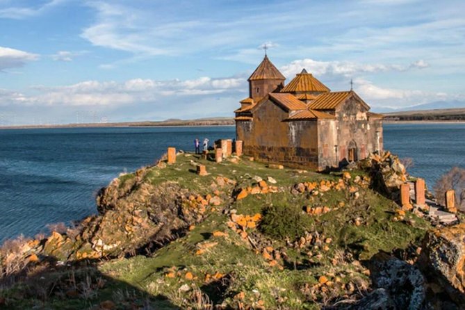 Private Tour to Khor Virap, Areni Winery, Noravank, Selim Pass, Hayravank - Quick Points