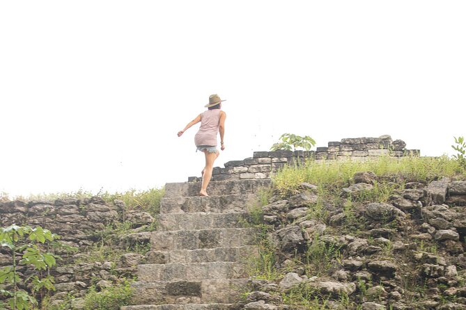 Private Tour to Kohunlich and Laguna Bacalar With Transportation - Transportation Details