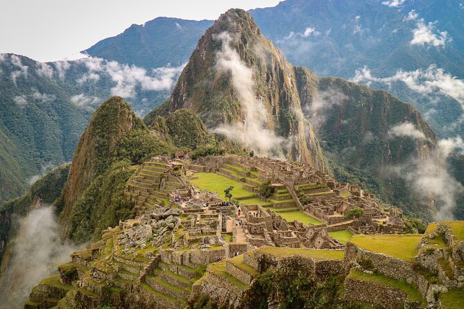 Private Tour to Machu Picchu From Cusco With Lunch - Meeting and Pickup