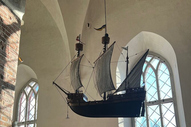 Private Tour to Medieval Porvoo From Helsinki & Airport - Private Tour Highlights