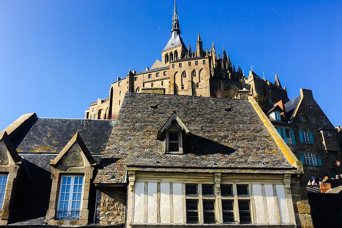 Private Tour to Mont-Saint-Michel From Paris - Exploring Mont-Saint-Michel