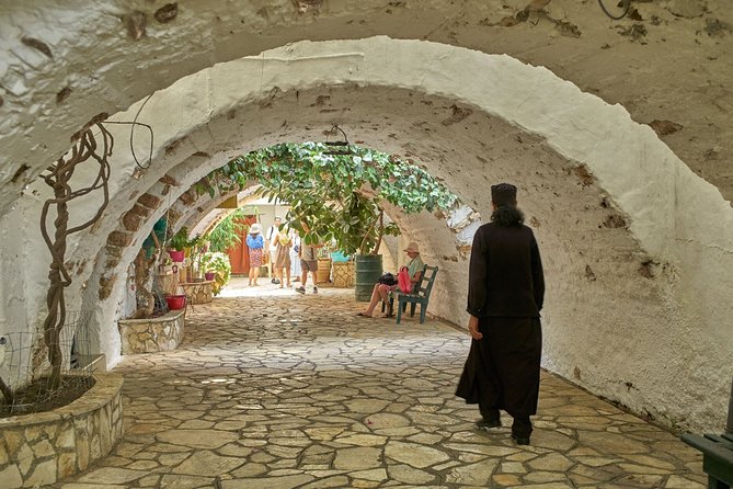 Private Tour to Palaiokastritsa Beach and Lakwnes Village - Included in the Tour
