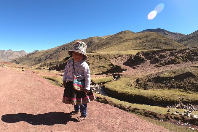 Private Tour to Palcoyo Mountain ;1 Day Tour, Cusco - Comparison to Vinicunca Rainbow Mountain