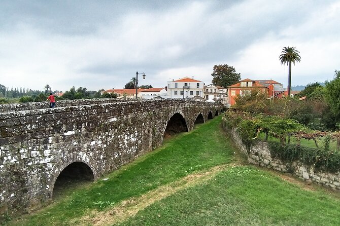 Private Tour to Ponte De Lima, Vinho Verde Region - Quick Points