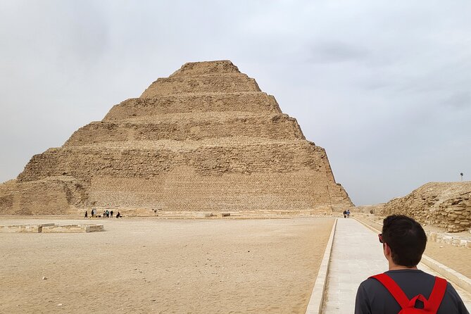 Private Tour to Pyramids of Giza ,Sakkara and Memphis With Lunch. - Inclusions