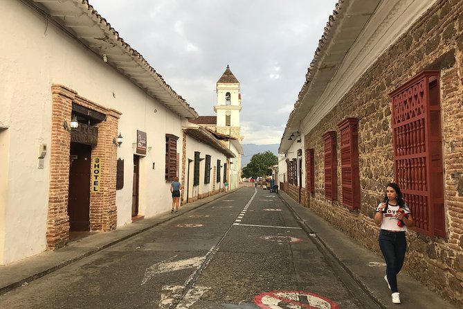 Private Tour to Santa Fe De Antioquia Town & Coffee Farm. - Pickup and Drop-off